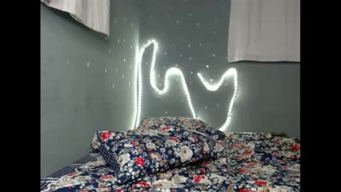 xcreamypussy online show from February 23, 4:18 pm