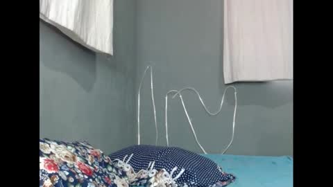 xcreamypussy online show from February 4, 12:22 pm