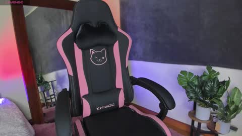 Kanae. online show from October 3, 12:49 am