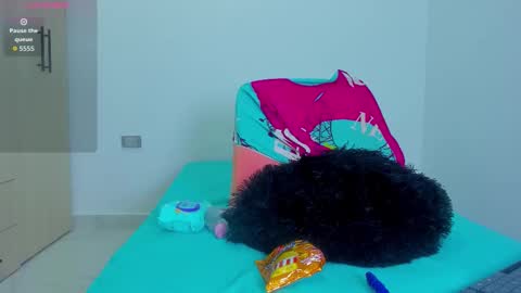 tifanny  online show from October 6, 3:12 am