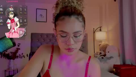 camila online show from December 2, 9:06 pm