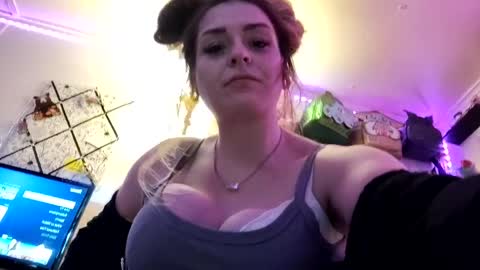 xkittymeowz online show from May 14, 3:29 pm