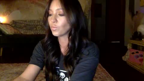 Snapshot of xlacyy chatting on January 29, 3:22 am xLacyy online show from January 29, 3:22 am