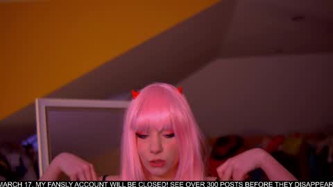 Snapshot of xlanabunny chatting on February 24, 2:47 pm xlanabunny online show from February 24, 2:47 pm