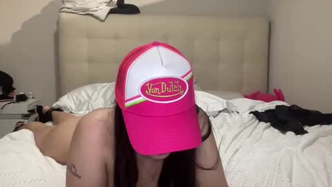 Luna COX online show from December 17, 7:23 am