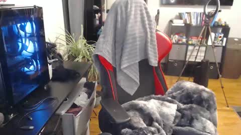 xqueenkendrax online show from February 1, 12:18 am