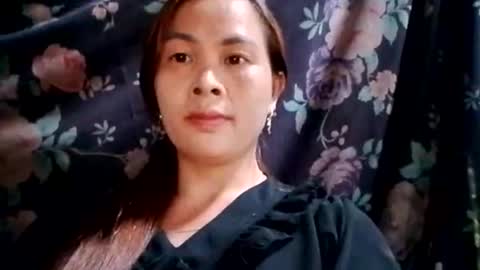 xuxulove00 online show from September 25, 5:17 am