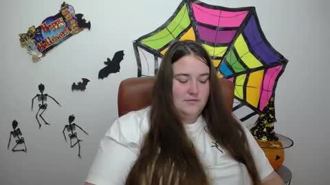 Snapshot of xx_daniella_xx chatting on October 23, 6:41 am xx daniella xx online show from October 23, 6:41 am
