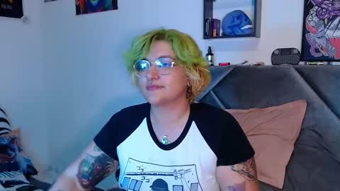 xxgreengoodxx online show from January 12, 10:26 pm