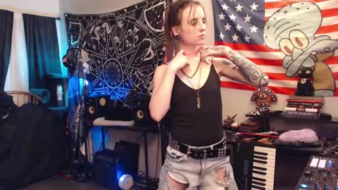 Lilith online show from September 19, 4:55 am