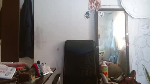   LILI  online show from March 11, 12:06 pm