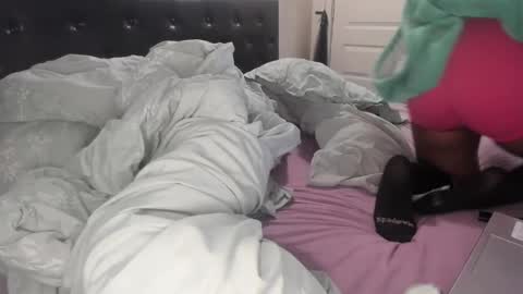 Danielle online show from March 5, 8:01 pm