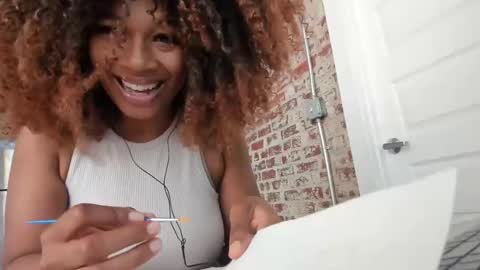 Danielle online show from February 3, 9:29 pm