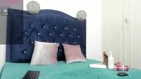 yaiza_sexylovee online show from April 29, 12:14 am