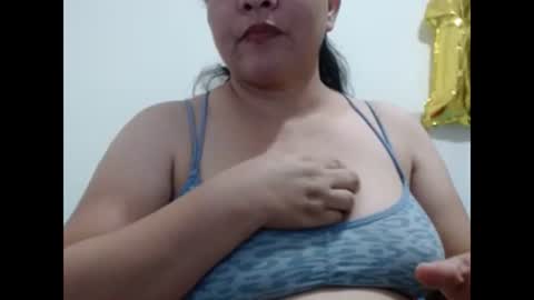 Snapshot of yann40247 chatting on January 26, 5:34 am yann40247 online show from January 26, 5:34 am