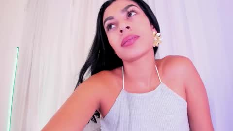 Snapshot of yasiir_0229 chatting on October 16, 11:02 am Yasiir online show from October 16, 11:02 am