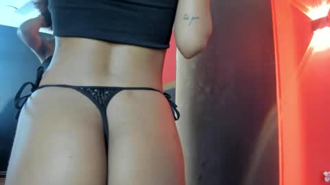 YAYA online show from November 14, 5:51 am