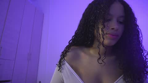 yayoi_cresp18 online show from December 14, 8:40 pm