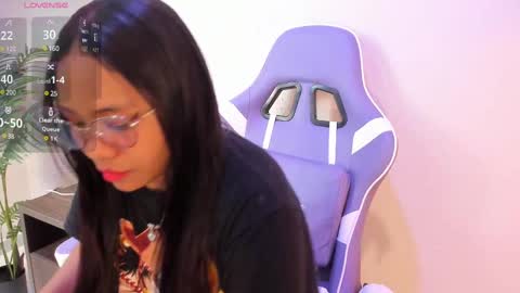 yeika_foxy online show from March 7, 10:56 am