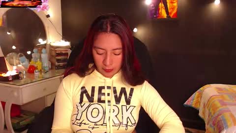 Snapshot of yes2802 chatting on October 11, 1:25 pm Yesi online show from October 11, 1:25 pm