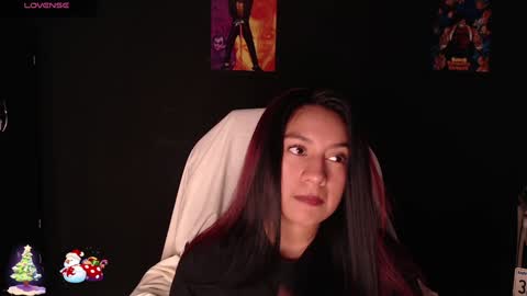 Snapshot of yes2802 chatting on January 3, 2:51 pm Yesi online show from January 3, 2:51 pm