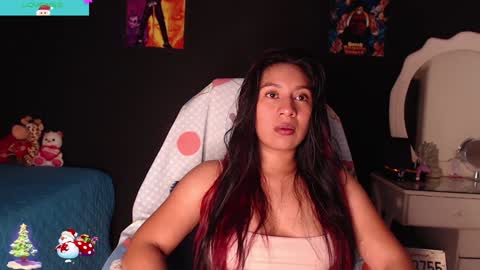 Snapshot of yes2802 chatting on December 21, 3:31 pm Yesi online show from December 21, 3:31 pm