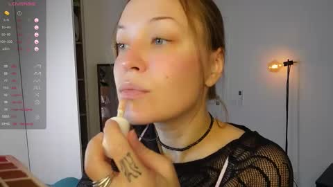 Kiki online show from November 12, 10:13 am