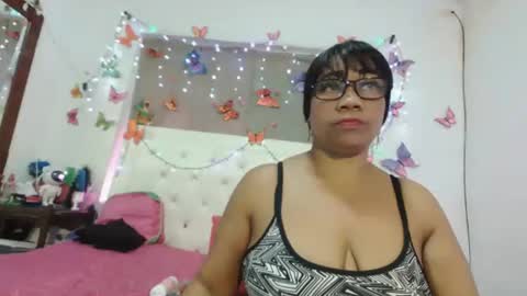 Snapshot of yhazan_blake88 chatting on October 7, 4:17 am Yhazan Blake online show from October 7, 4:17 am