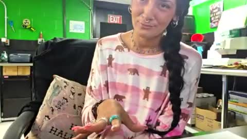 Yoitshoney online show from June 25, 1:13 pm