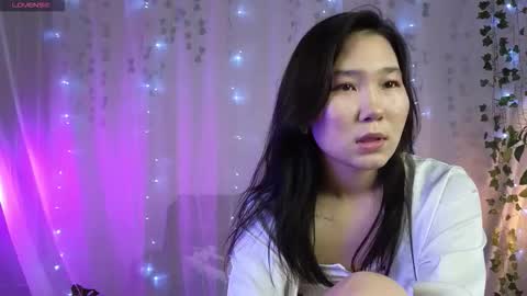 Snapshot of yoon_mii chatting on October 16, 10:18 am i am Yoon online show from October 16, 10:18 am