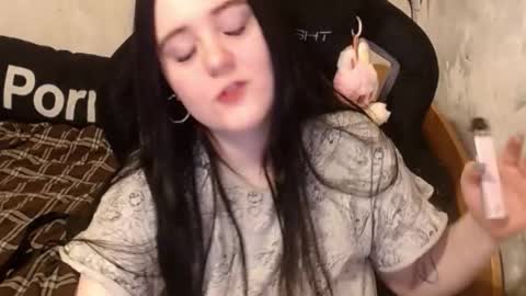 your_8a8y online show from October 21, 1:37 pm