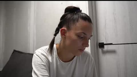 Meri  online show from October 7, 7:07 pm