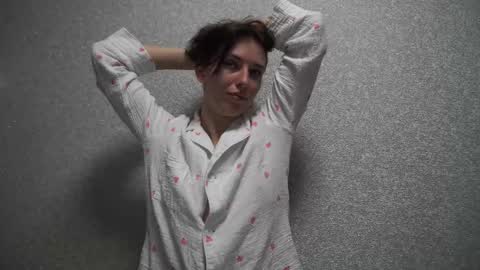 Meri  online show from March 12, 9:24 pm