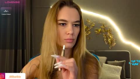 Snapshot of your_misstress chatting on January 20, 9:35 am Jessica Loyd online show from January 20, 9:35 am