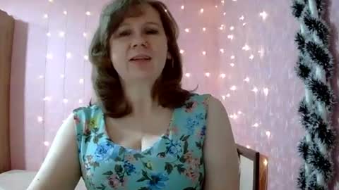 your_starsun online show from February 12, 4:41 pm