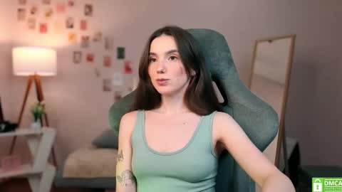 Chloe online show from September 12, 8:38 pm