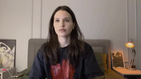 Aida online show from February 9, 12:08 pm