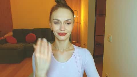 Ksyusha online show from November 18, 9:10 am