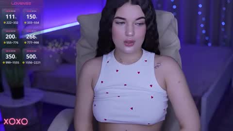 L O L A online show from November 21, 6:32 pm