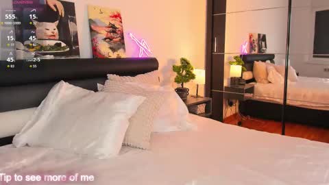 Ashley online show from September 10, 6:19 pm