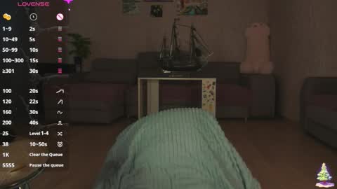 Yourr Muse online show from January 17, 5:15 am