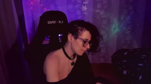 Yours Cosmic online show from November 19, 10:59 am