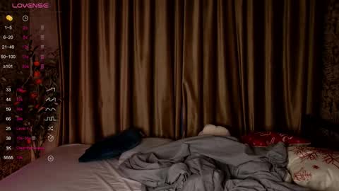 Bella online show from December 14, 3:23 am