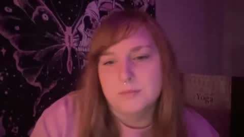 yourthickgingergoddess online show from February 21, 11:10 pm