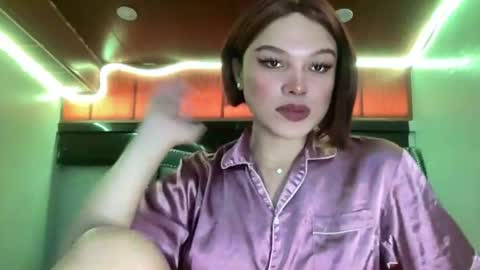 ANDREA online show from June 17, 2:35 am