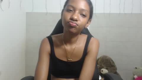 Snapshot of yukari_pr chatting on September 9, 3:06 am YUKARI online show from September 9, 3:06 am