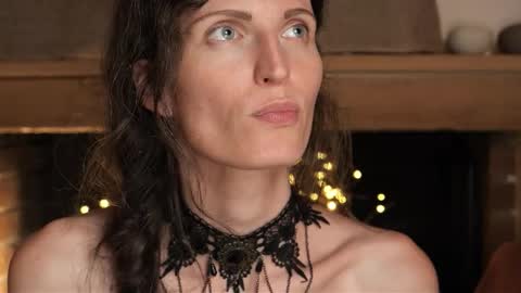 yulla dao online show from September 20, 6:39 pm