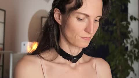 yulla dao online show from October 16, 5:04 pm