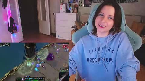 Kris online show from December 31, 8:23 pm