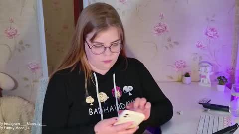 Polly online show from October 19, 12:18 pm